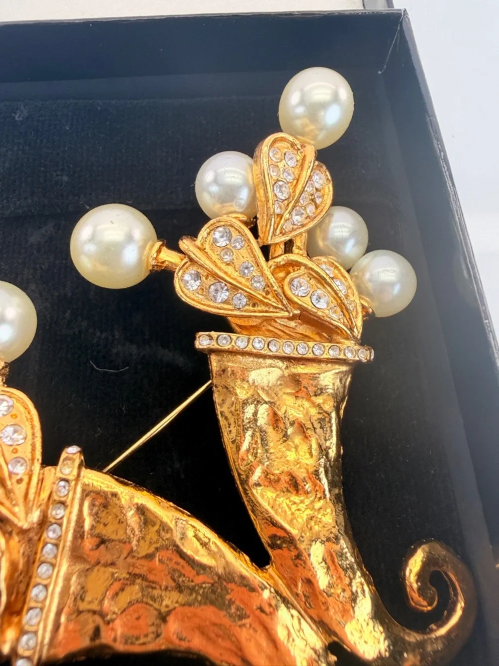 Vintage CHANEL Cornucopia Pearl Brooch Collectors Piece